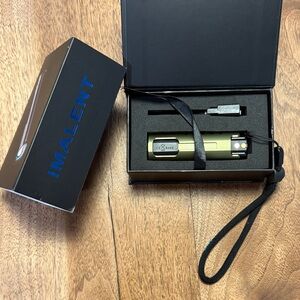 IMALENT 4000 lumen Flashlight in Green